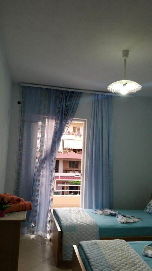 Christos Apartments Sarandë Exterior foto