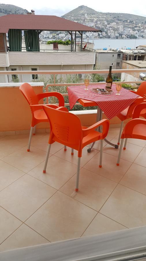 Christos Apartments Sarandë Exterior foto